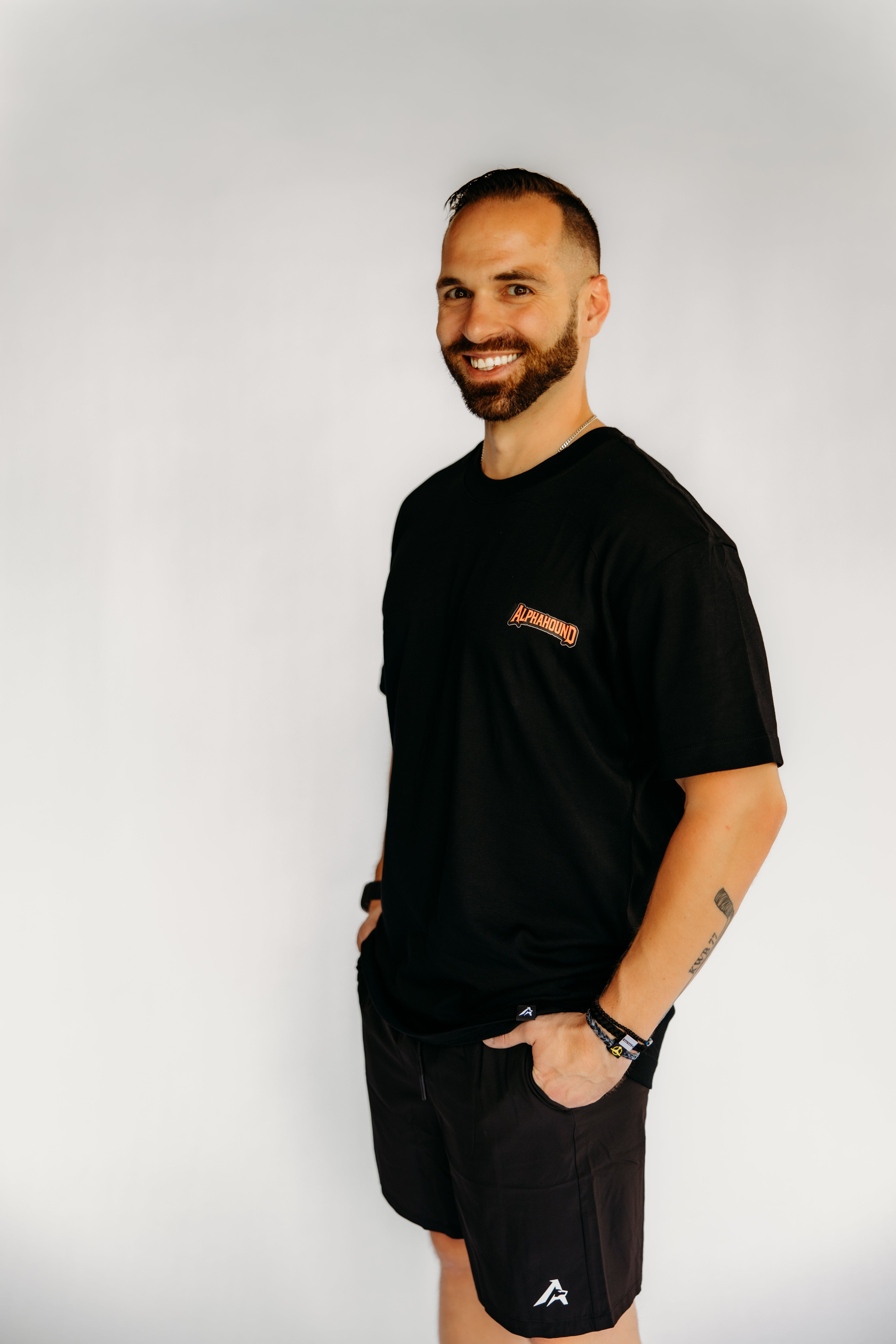 Pack Leaders Heavyweight Graphic Tee